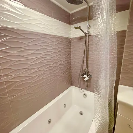 'tide Frame' - Big, Super Central, 2 Bathrooms Lejlighed