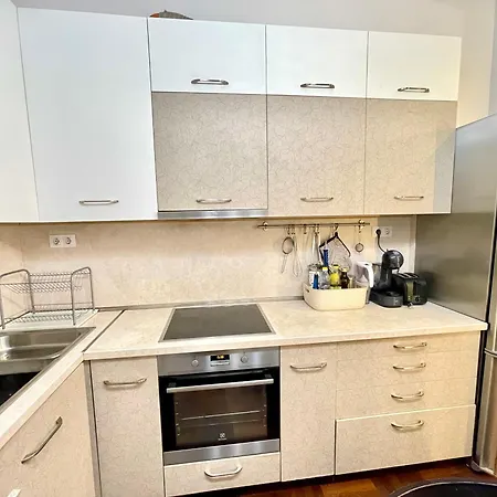 Apartment 'tide Frame' - Big, Super Central, 2 Bathrooms Burgas