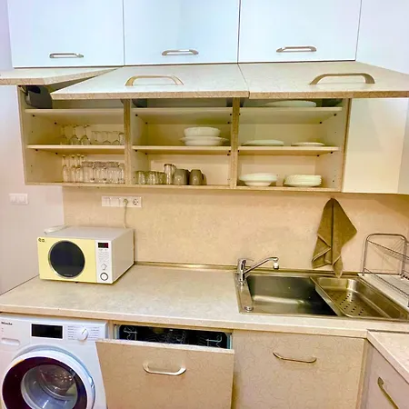 'tide Frame' - Big, Super Central, 2 Bathrooms Apartment *